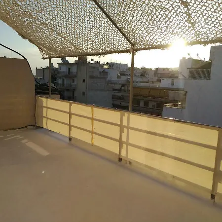 Апартаменты Rooftop Studio Near Port And Center Wifi/crib