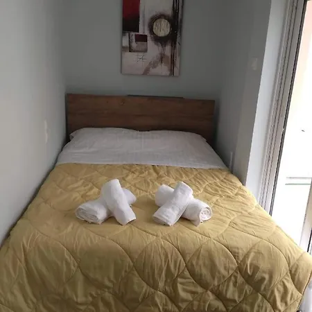 Rooftop Studio Near Port And Center Wifi/crib Апартаменты